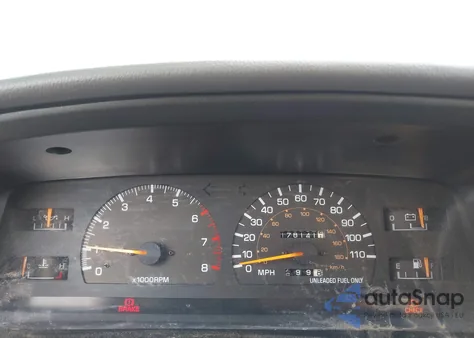 1989 Toyota Pickup 1/2 Ton Ex Long Whlbs Sr5 from USA, damaged, VIN JT4VN13G2K5003476